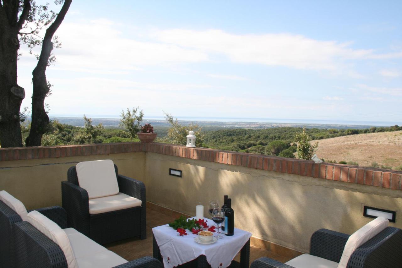 Hotel Glamping Debbiare Riparbella Exterior foto