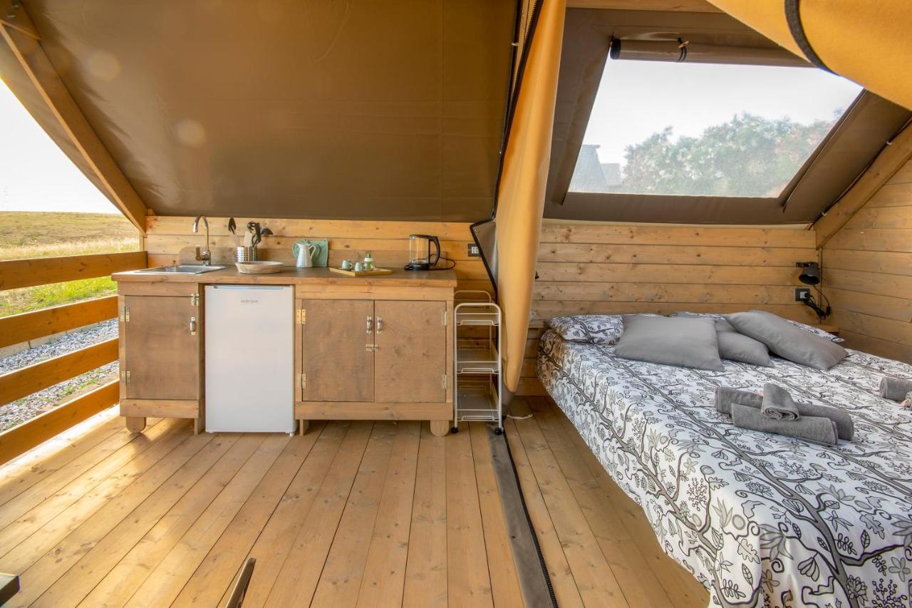 Hotel Glamping Debbiare Riparbella Exterior foto