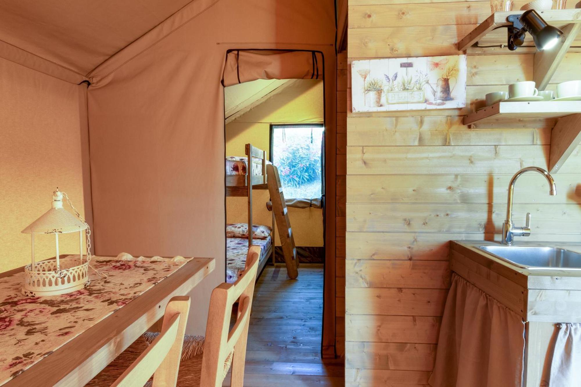 Hotel Glamping Debbiare Riparbella Exterior foto